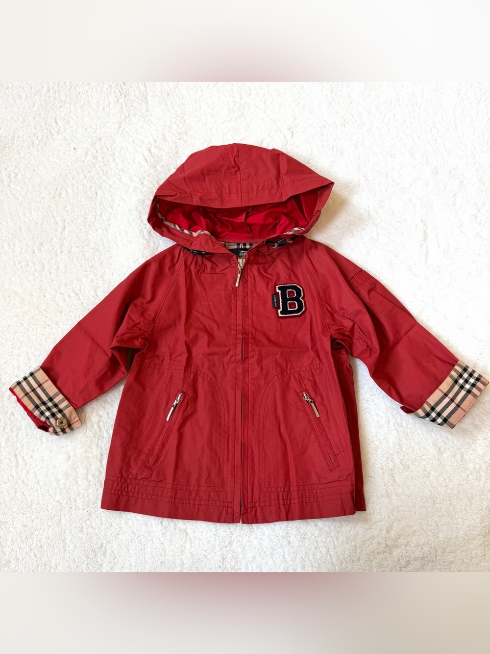Burberry jacket hooded nova check  kids size 4 100cm Red Boys Plaid Horse Zip Up